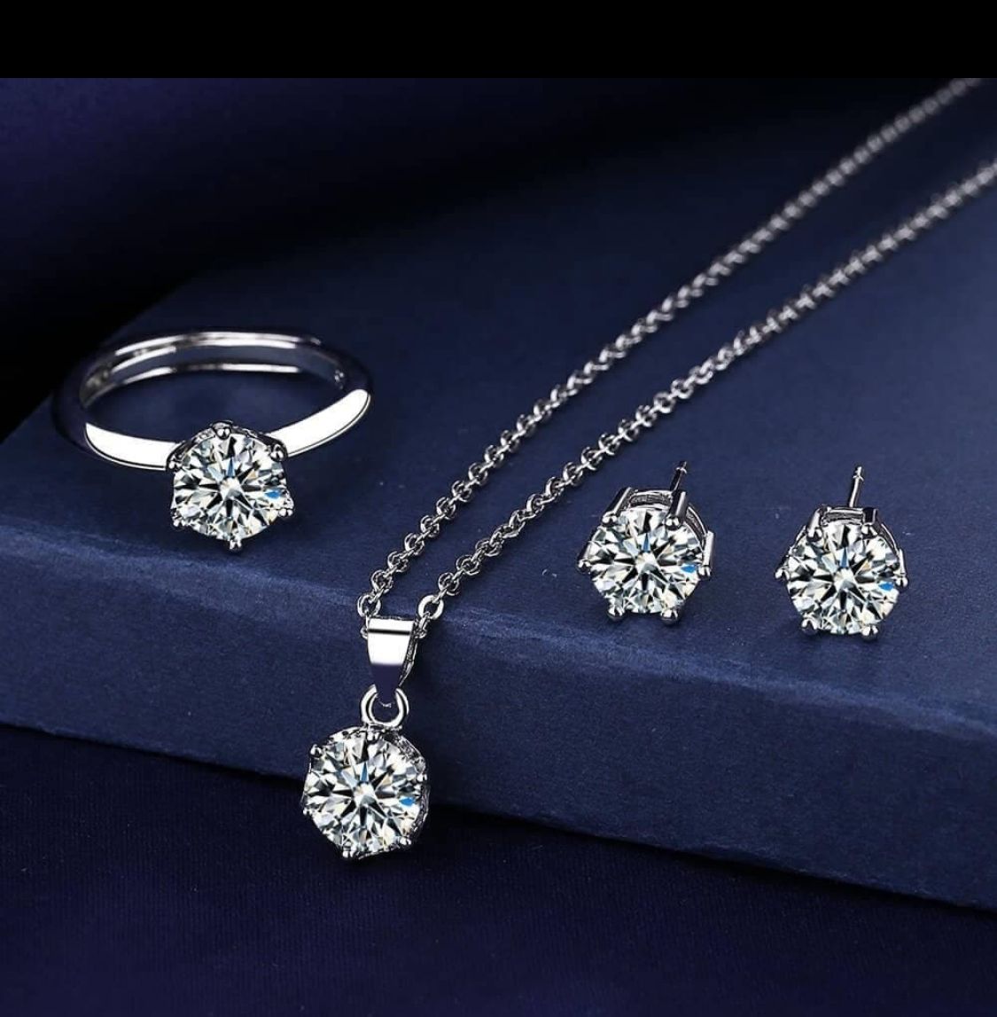 Diamond Pendant set