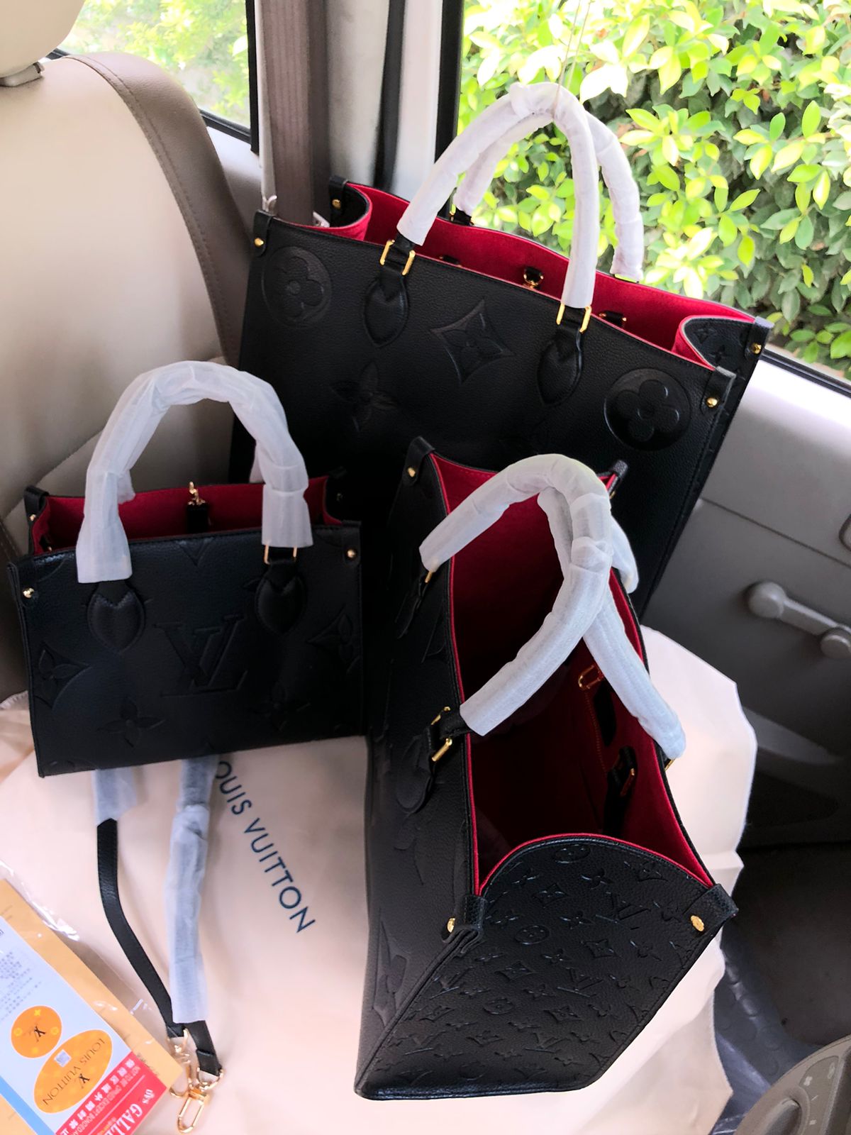 LV TOTE BAG