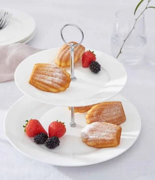 2 tier round pastry stand